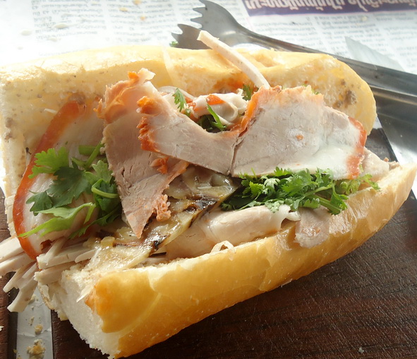 Name:  Lao-Sandwich.jpg
Hits: 159
Größe:  140,9 KB