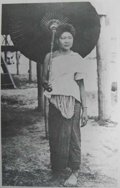 Name:  Laos5.jpg
Hits: 1908
Größe:  40,2 KB