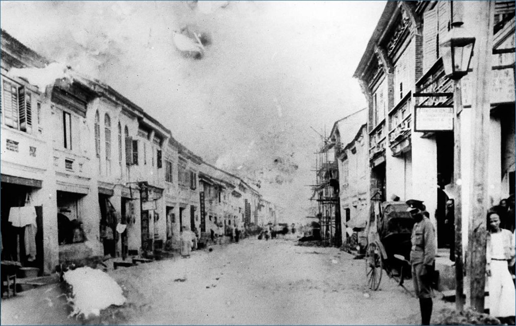 Klicke auf die Grafik für eine größere Ansicht 

Name:	Thalang Road in 1903.jpg 
Hits:	126 
Größe:	126,0 KB 
ID:	4789