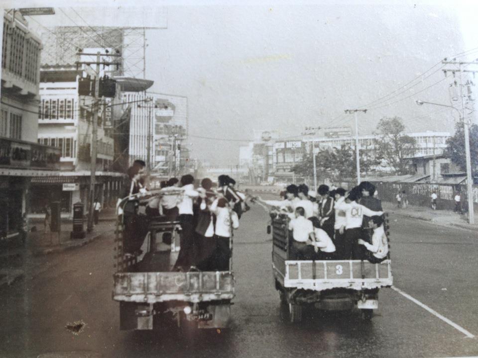 Name:  Songkran 1971.jpg
Hits: 164
Größe:  83,3 KB